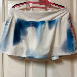 LULULEMON Pace Rival Skirt size 10 Baseline Wash Print Multi #071